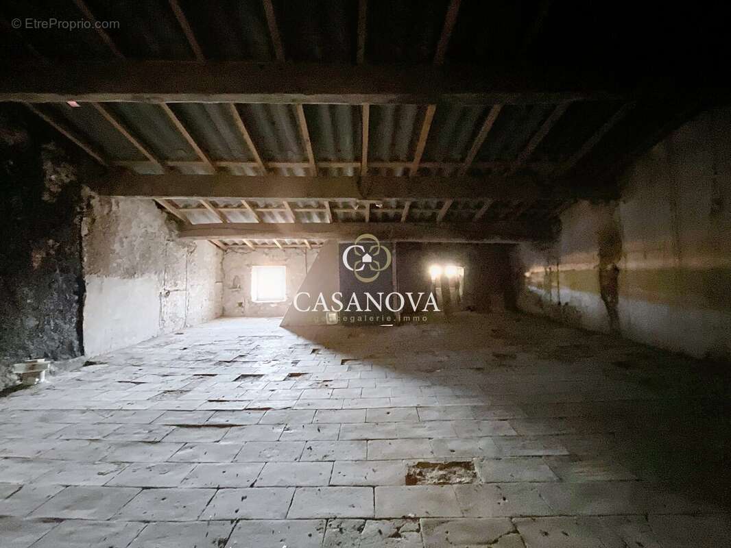 Maison à CLERMONT-L&#039;HERAULT