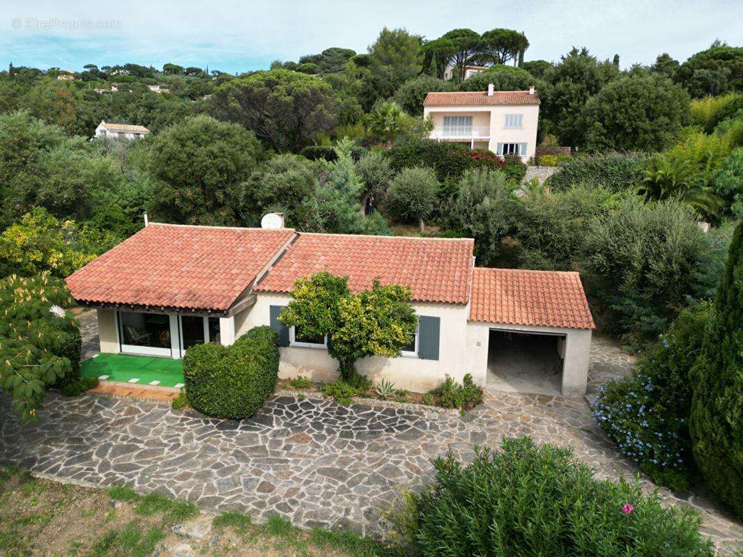 Maison à LA CROIX-VALMER