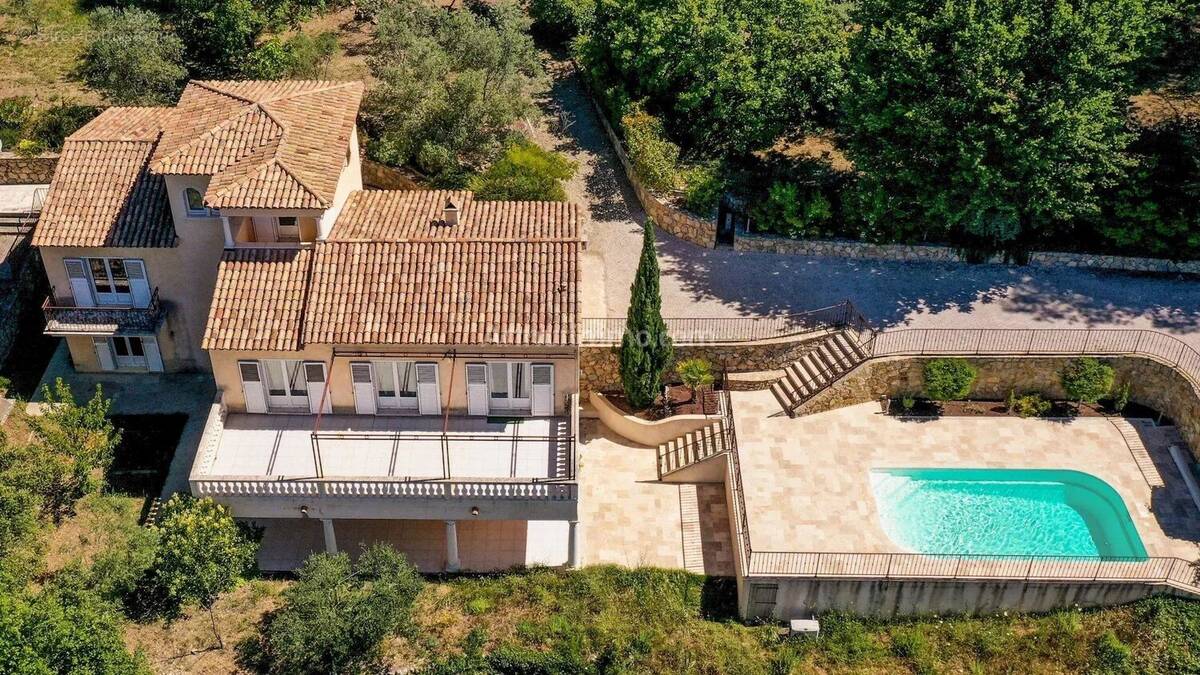 Maison à DRAGUIGNAN