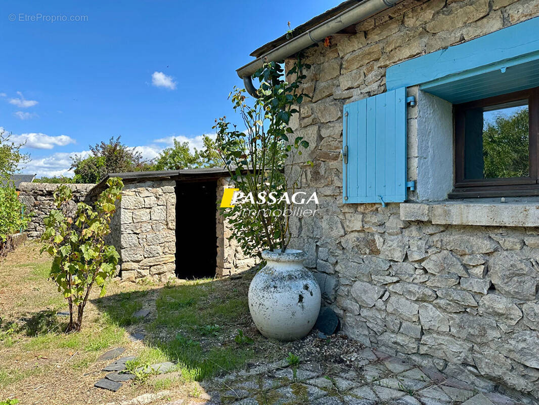 Maison à SEVERAC-LE-CHATEAU