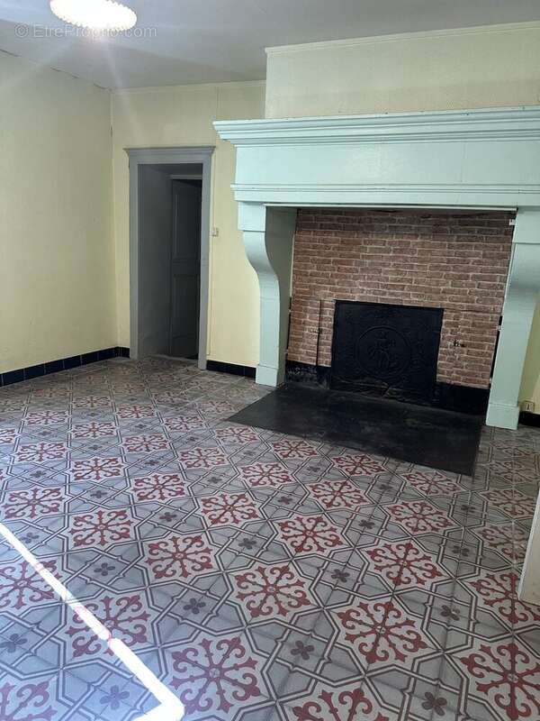 Maison à LES HAUTS-DE-CHEE