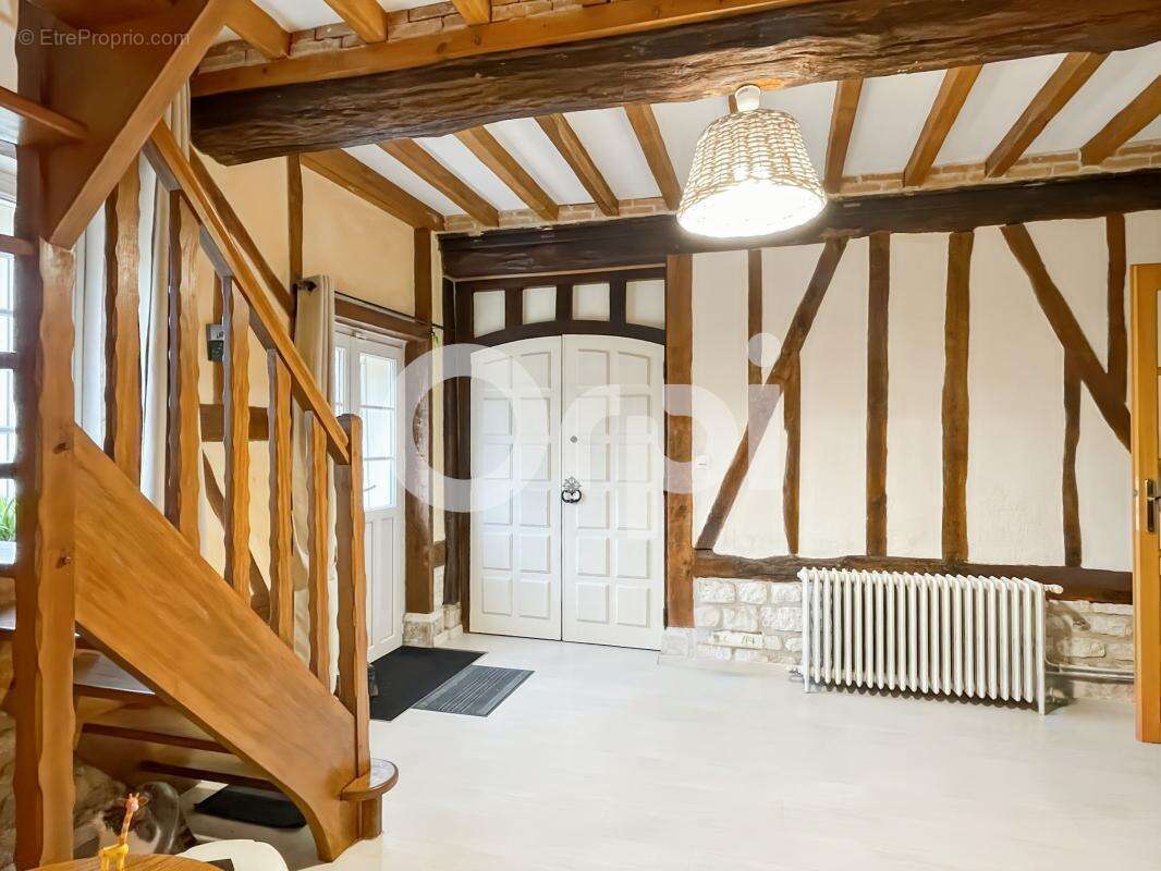 Maison à HEUDREVILLE-SUR-EURE