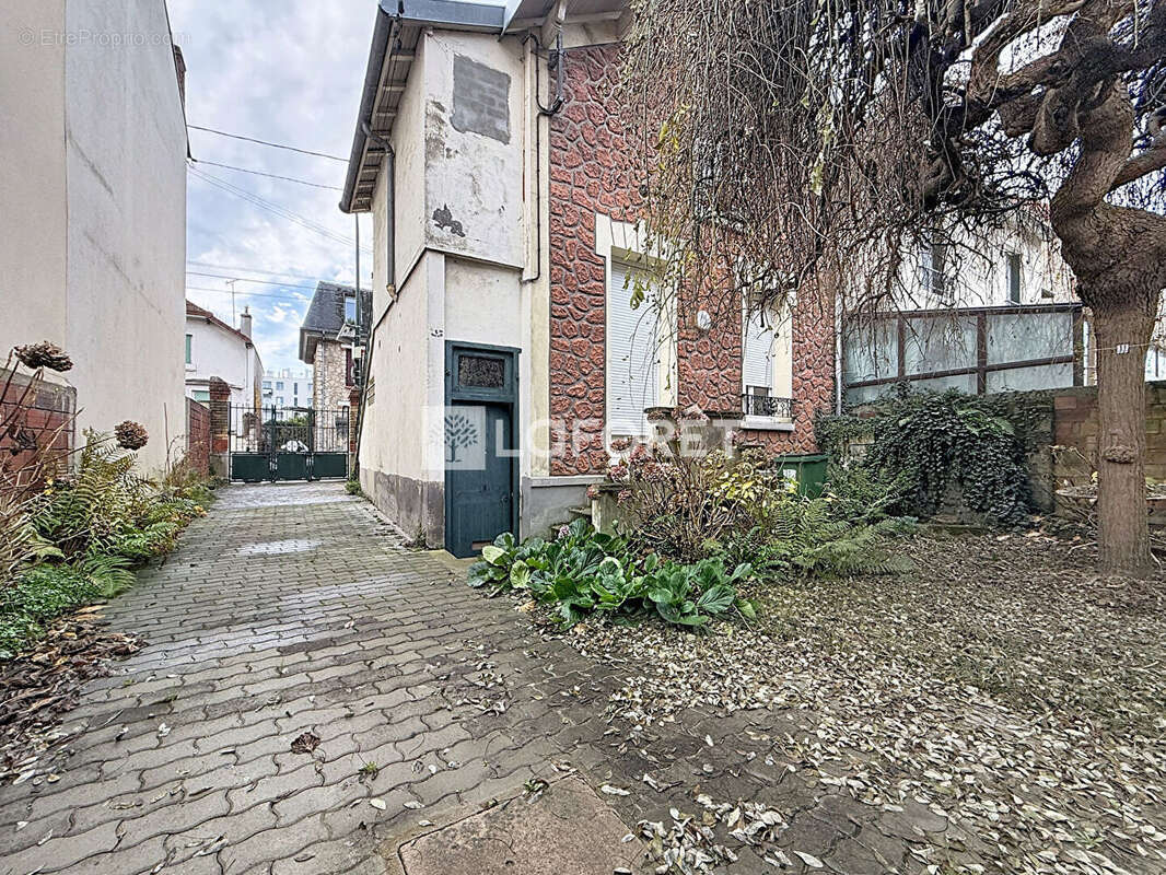 Maison à BAGNEUX