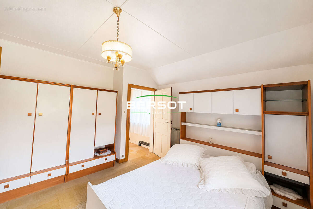 Grande maison 4 chambres Terrain 15 ares - Pont De Roide - photo 11