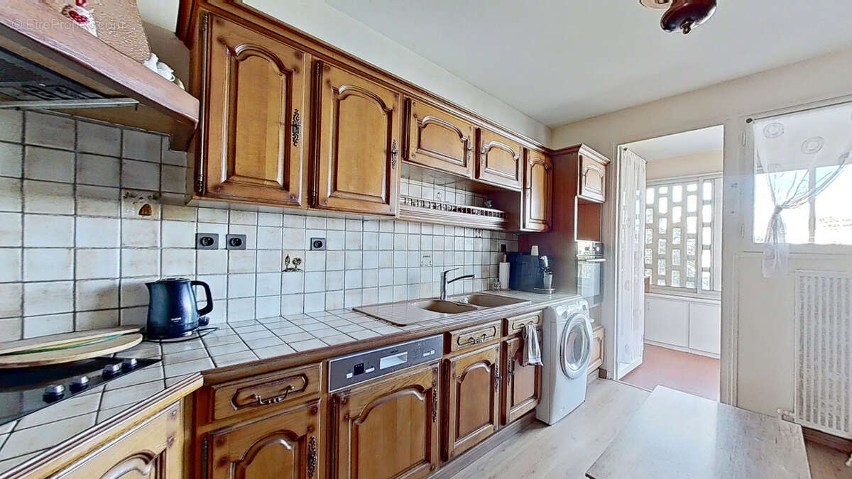 Appartement à LYON-5E