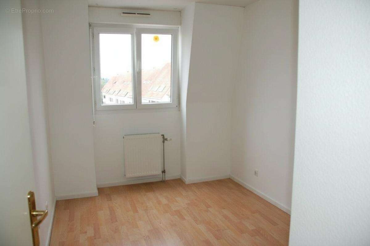 Appartement à LAMPERTHEIM