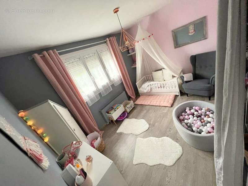 Maison à SAINT-GERMAIN-LES-CORBEIL