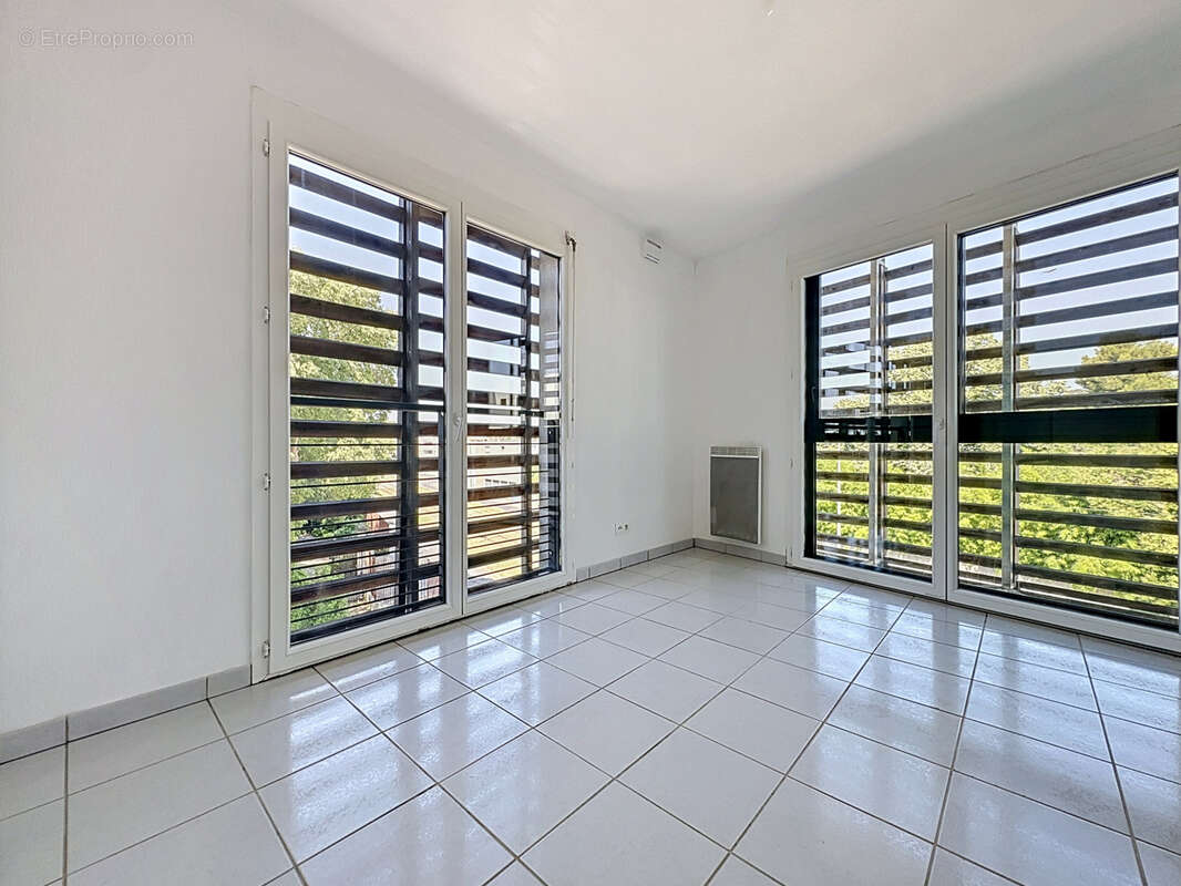Appartement à CASTELNAU-LE-LEZ