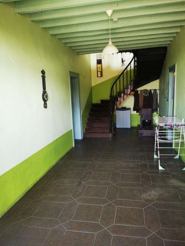 Ferme avec dépendances sur 4492m2 - photo 3