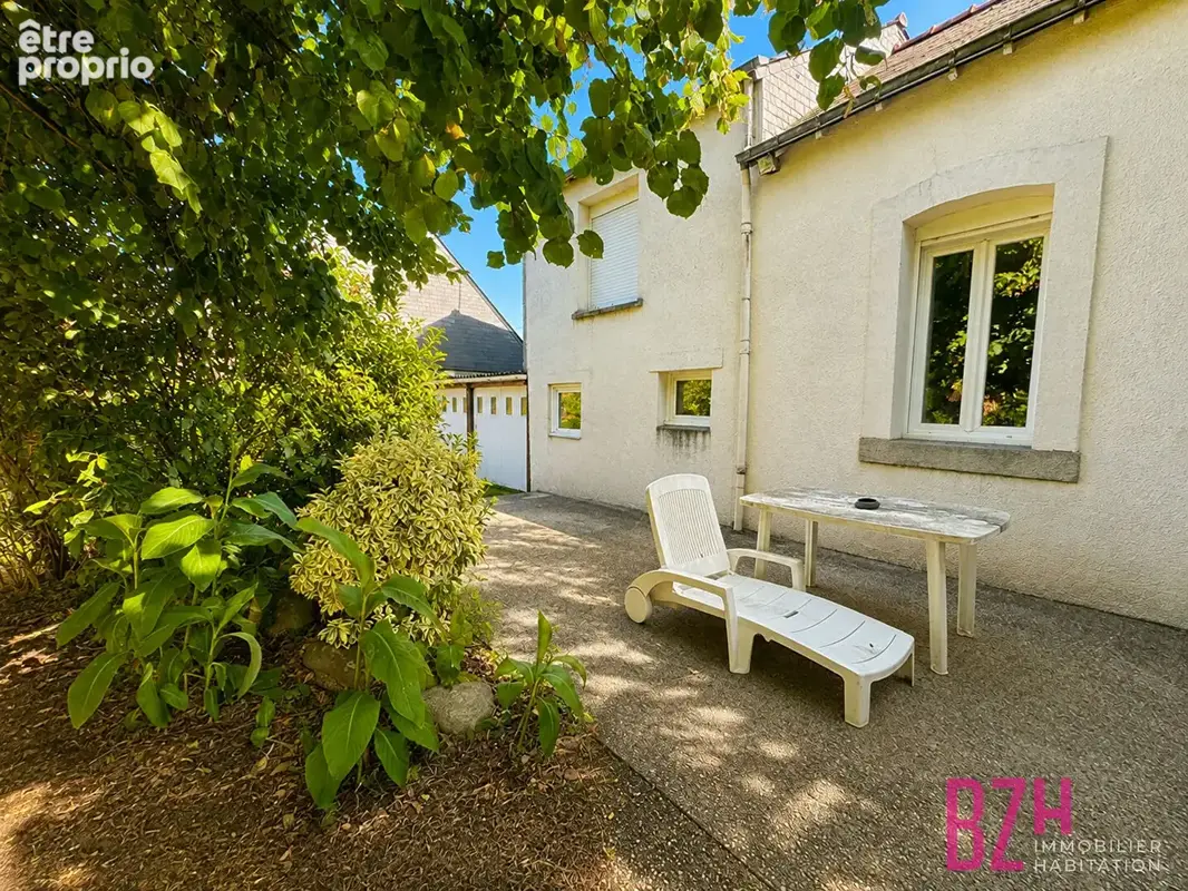 Maison Saint Ave 94.58 m² -maison avec travaux - double garages - gare de vannes et hôpital - photo 2