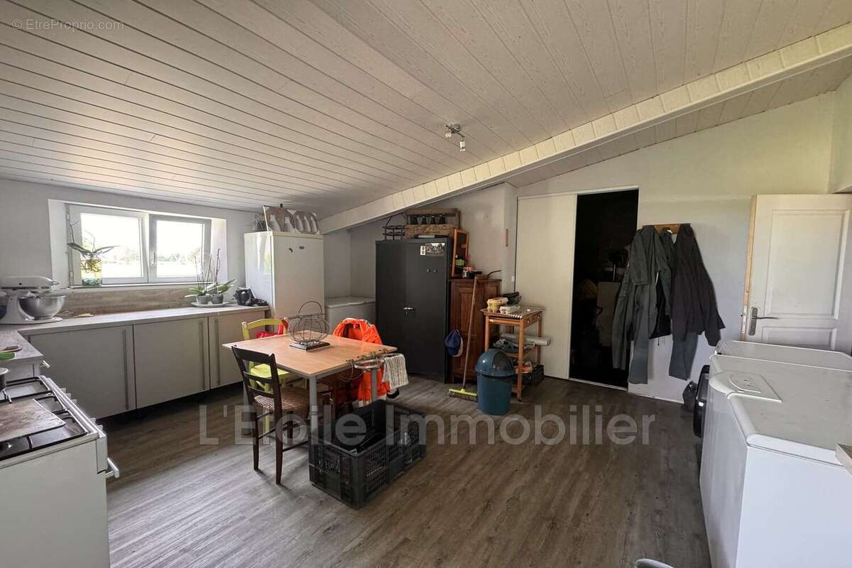 Maison 144 m² à Soligny-La-Trappe  - photo 8