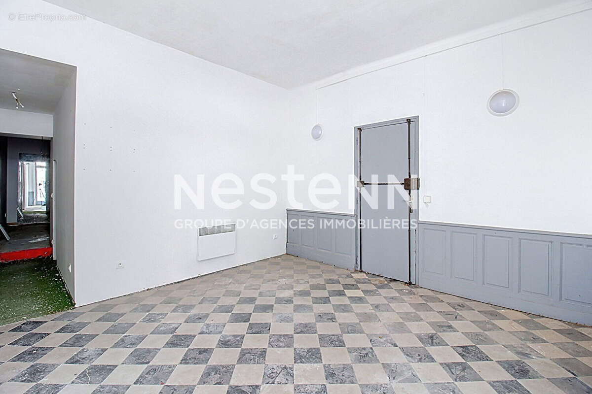 Commerce à DRAGUIGNAN