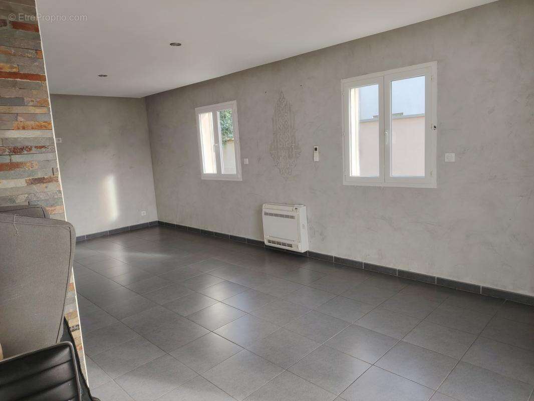 Maison à MANDUEL