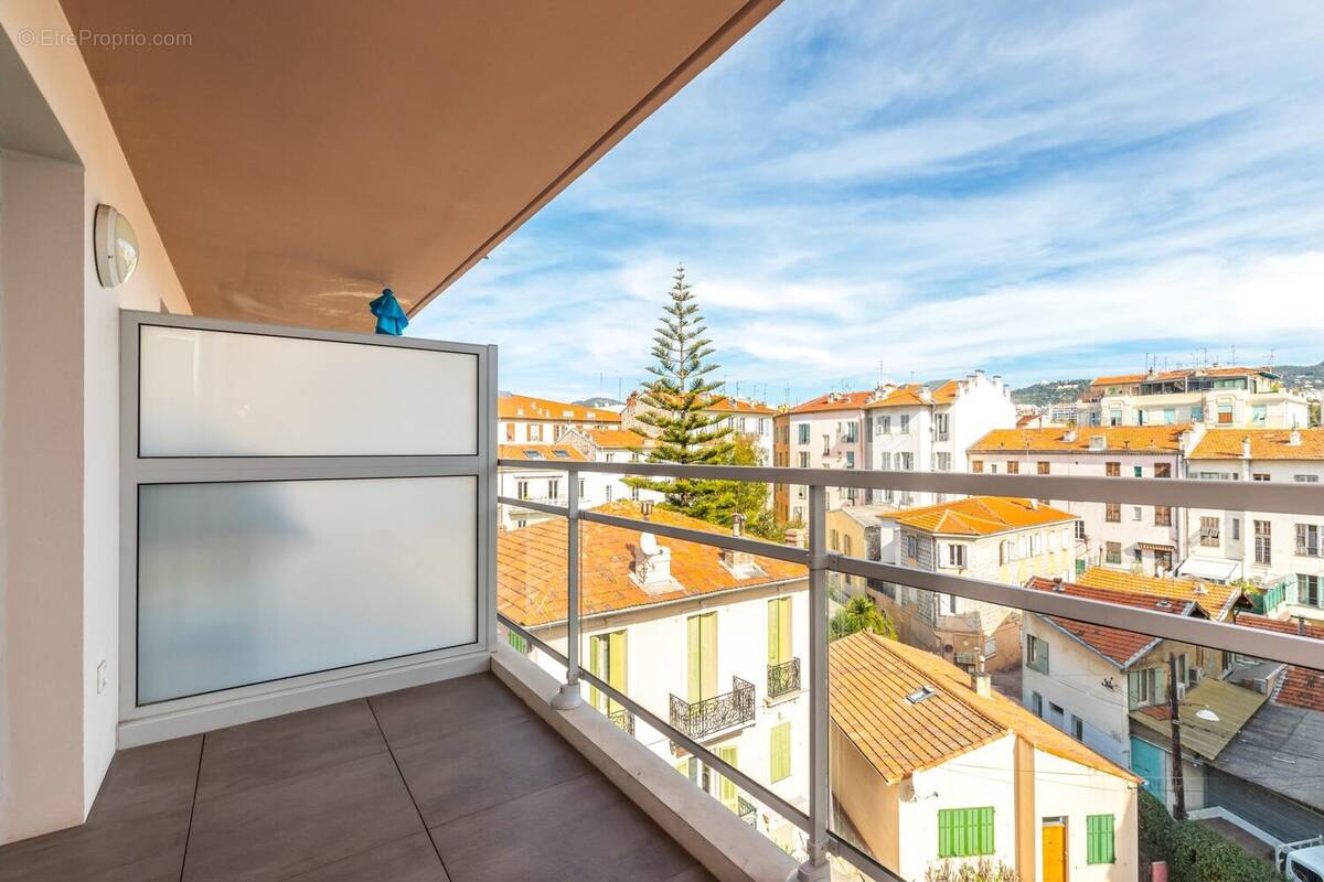 Appartement à NICE