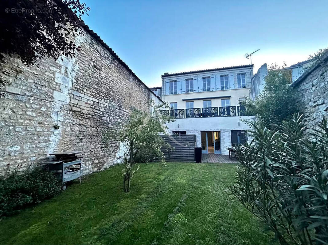 Appartement à ROCHEFORT