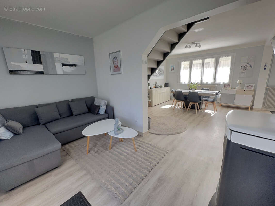 Maison à VERNOUILLET