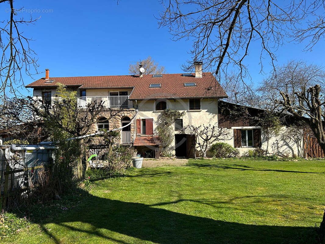 Maison à LA COTE-SAINT-ANDRE