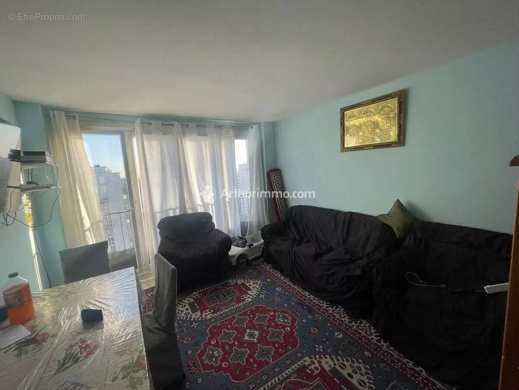 Appartement à GARGES-LES-GONESSE