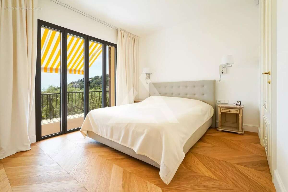 Maison à ROQUEBRUNE-CAP-MARTIN