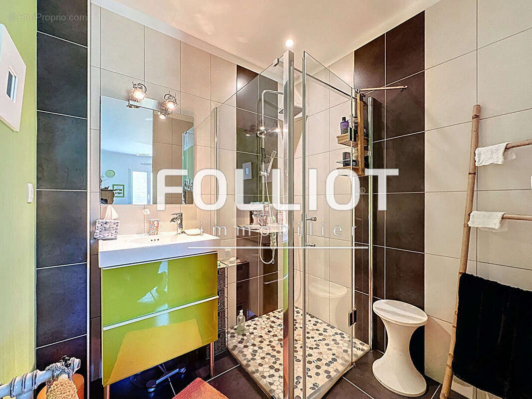 Maison à SAINT-SAUVEUR-LA-POMMERAYE