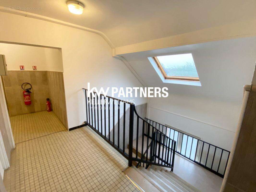 Appartement à COMBS-LA-VILLE