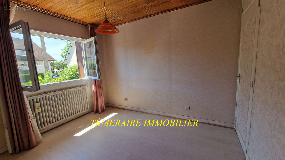 CHAMPAGNOLE - Maison individuelle de 148m2 - photo 9