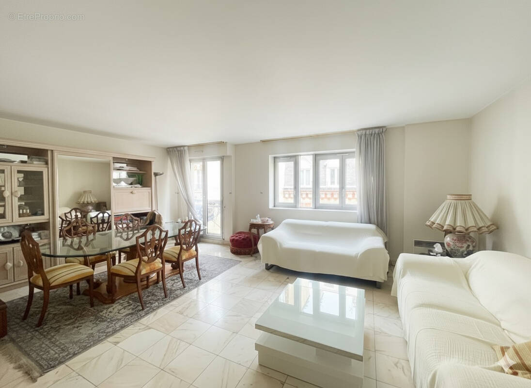 Appartement à PARIS-13E