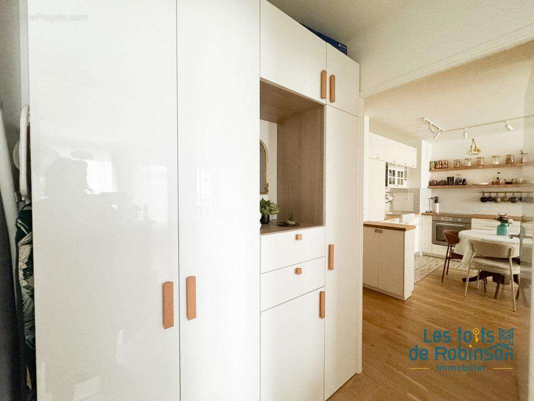 Appartement à LE PLESSIS-ROBINSON