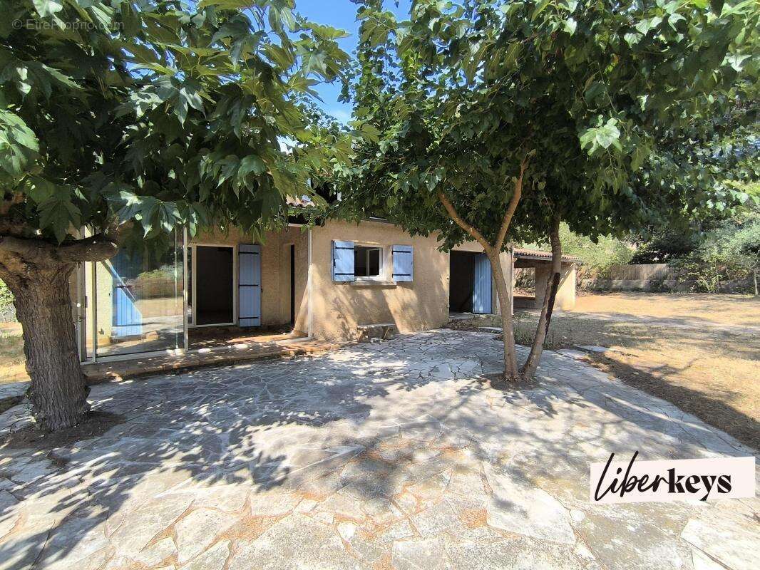  Maison individuelle T4 avec garage attenant, au calme, en pleine nature et à l’abri des regards…  - photo 2