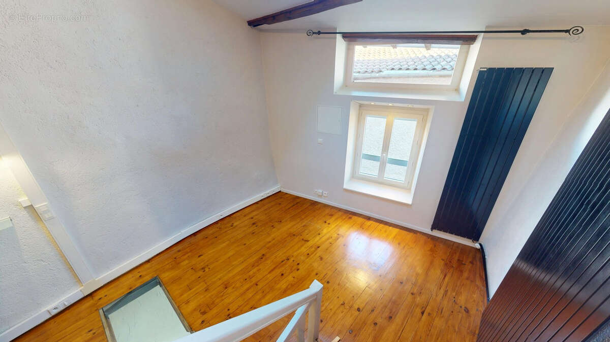 Maison 60 m² à Vals-Pres-Le-Puy  - photo 3