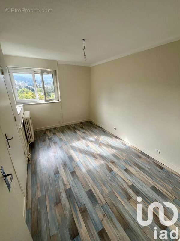 Photo 7 - Appartement à SAINT-ETIENNE