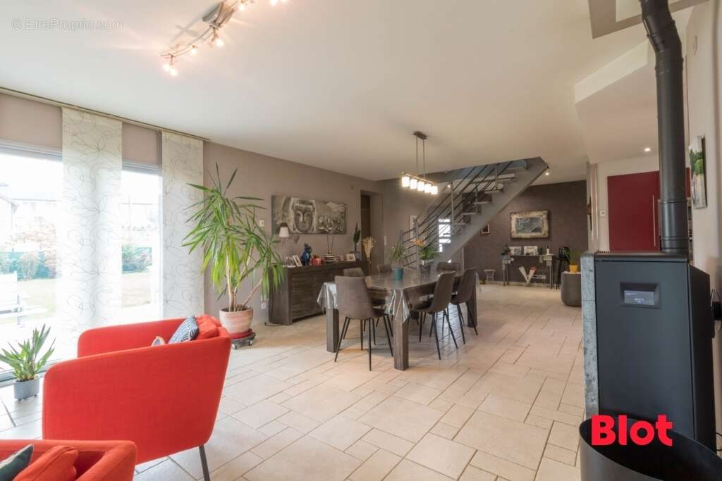 Maison à ANTRAIN