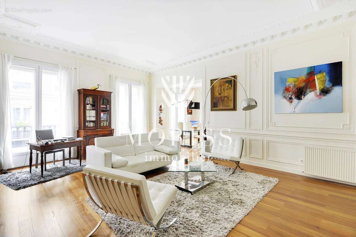 Appartement à PARIS-19E