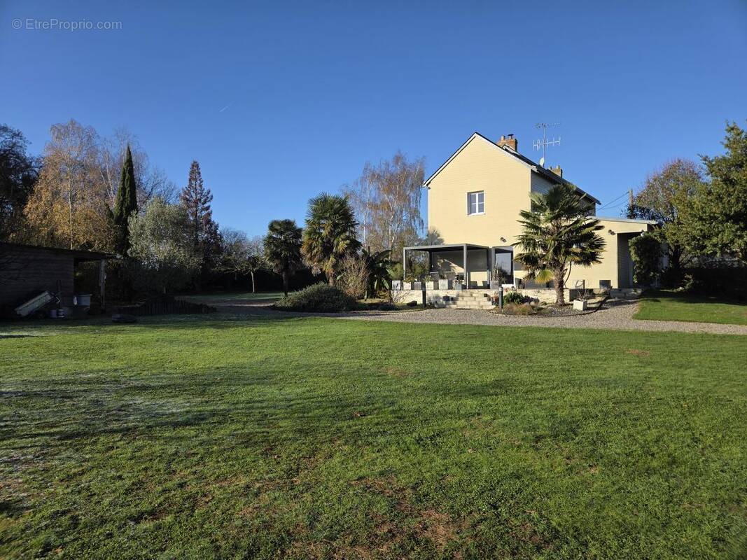 Maison à CHATEAU-GONTIER