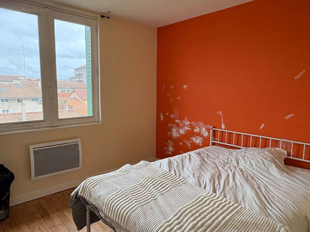 Appartement à BOURG-DE-PEAGE