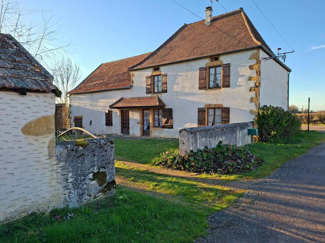 Photo 1 - Maison à SAINTE-FOY