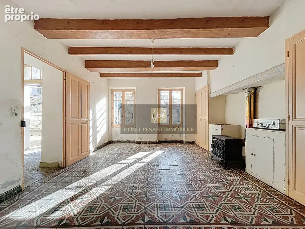Sarrians partie de mas  t6 110m² + atelier 60m² terrain de 359m² - photo 8