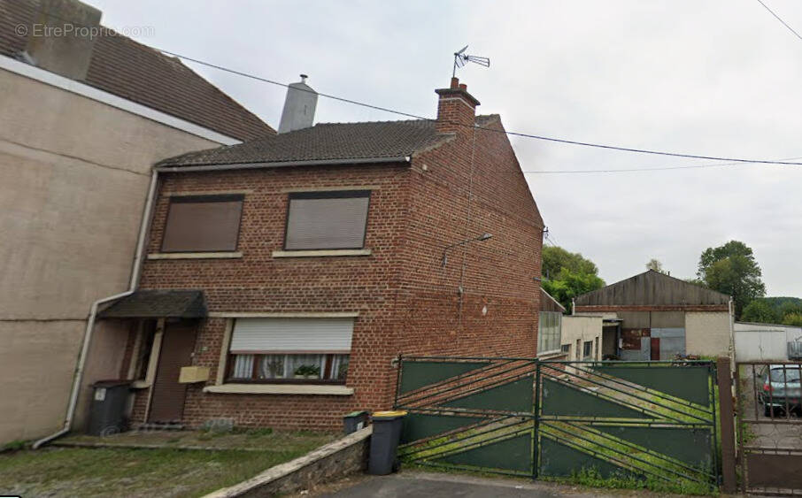 Maison à LECELLES