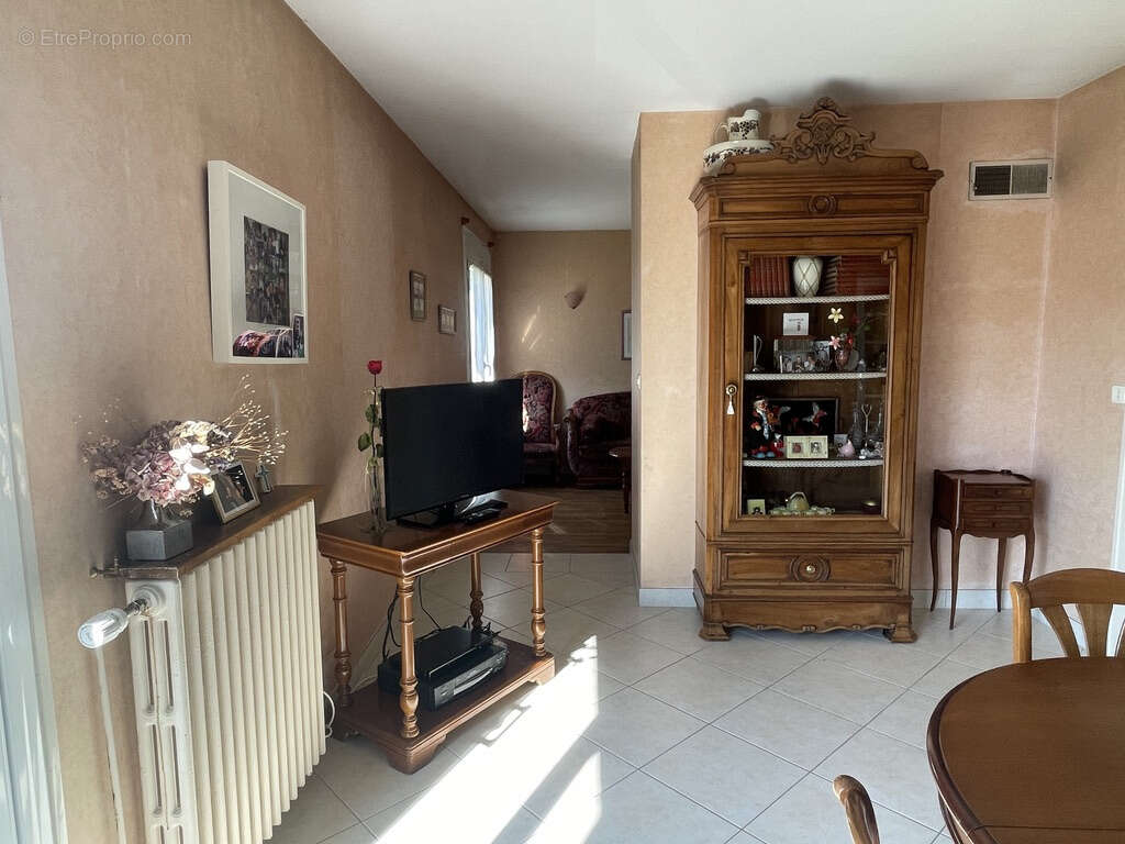 Maison familiale idéalement située aux Herbiers. - photo 6