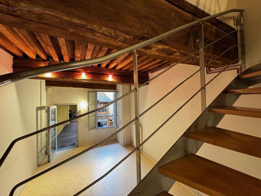 Appartement à PONT-DE-VAUX