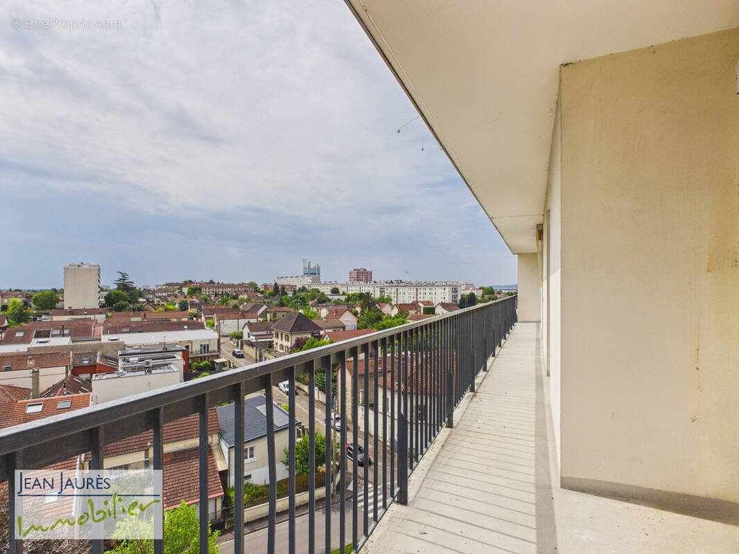 Appartement à SAINT-ANDRE-LES-VERGERS