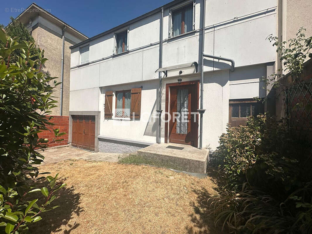 Maison Le Perreux Sur Marne 6 pièce(s) 106 m2 - photo 3