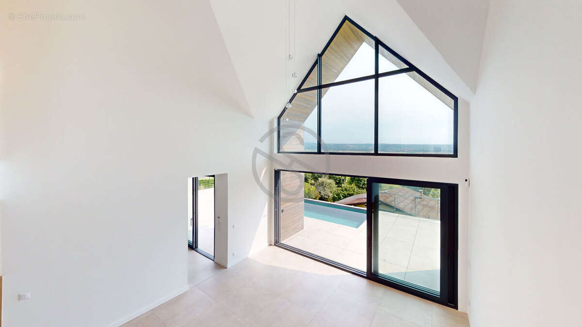 Maison à LA COTE-SAINT-ANDRE