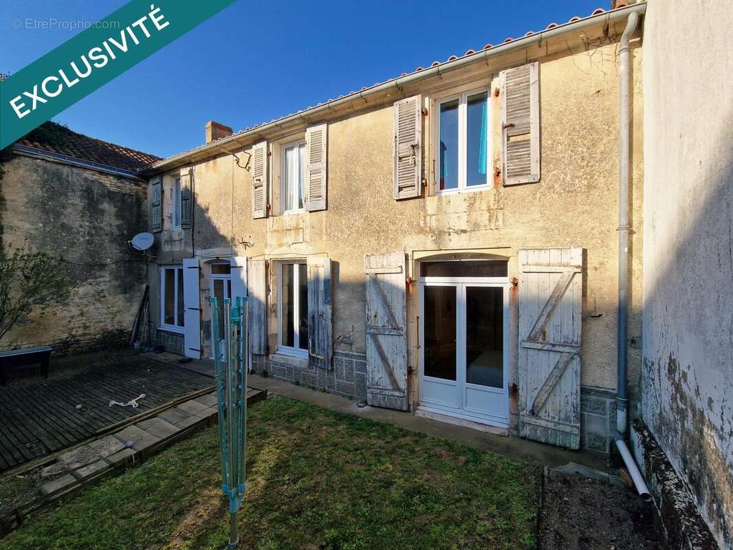 Photo 2 - Maison à NALLIERS