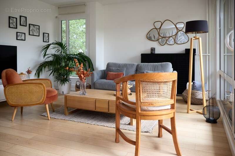 Appartement à JOUY-EN-JOSAS