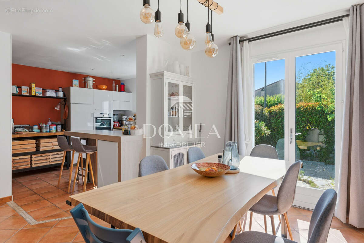 Maison 150 m² à Castelnau-Le-Lez  - photo 6