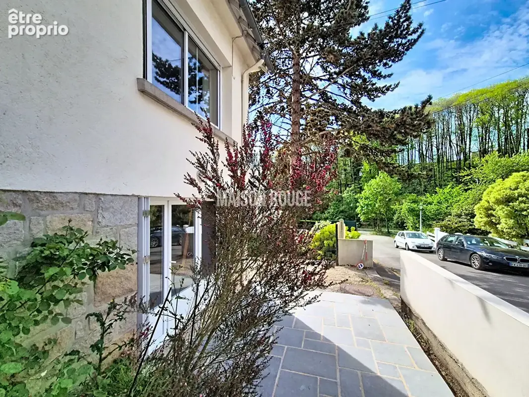Maison rénovée 4 chambres avec sous-sol et jardin - Quartier calme proche du centre-ville  de DINAN - photo 21
