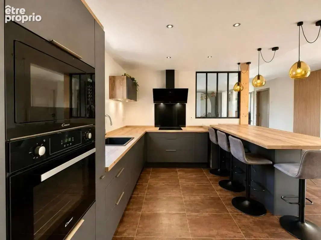 Maison moderne avec trois chambres - photo 4
