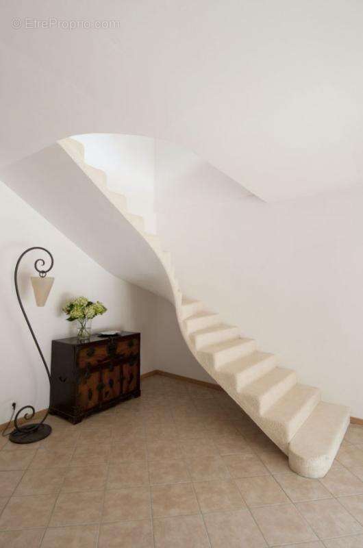 Maison à VALLON-PONT-D&#039;ARC