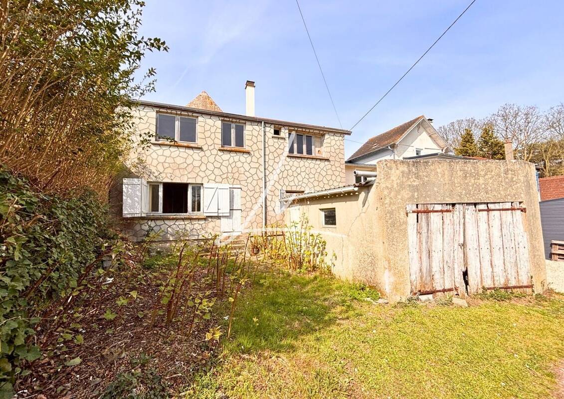 Maison à COURSEULLES-SUR-MER